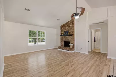 409 Shelly Drive, Whitehouse, TX 75791 - Photo 7
