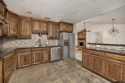 409 Shelly Drive, Whitehouse, TX 75791 - Photo 5