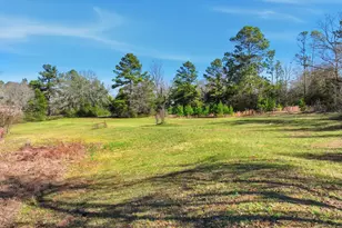 1409 Bassett Rd, Palestine, TX 75803 - Photo 29