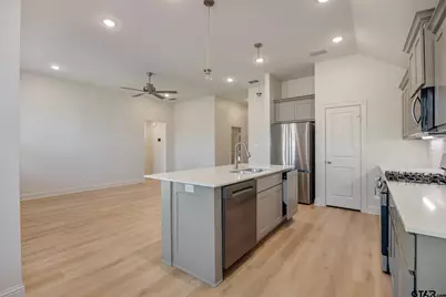 2290 Dogwood Park Blvd, Tyler, TX 75707 - Photo 11
