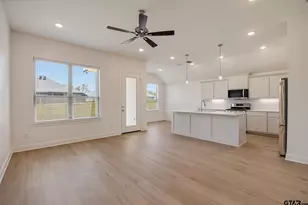 3007 Dogwood Park Ln, Tyler, TX 75707 - Photo 9