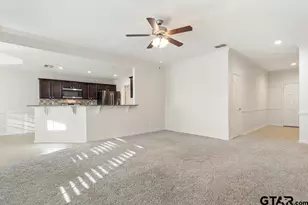 815 E Grande Blvd, Tyler, TX 75703 - Photo 11