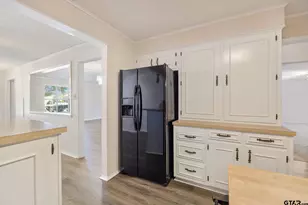 504 Woodland Hills Dr, Tyler, TX 75701 - Photo 15
