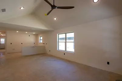 1112 Park St, Tyler, TX 75702 - Photo 3