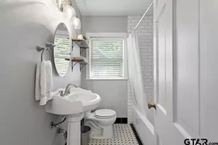 403 E Houston St, Tyler, TX 75701 - Photo 27