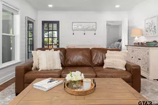 403 E Houston St, Tyler, TX 75701 - Photo 7