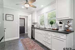 403 E Houston St, Tyler, TX 75701 - Photo 21