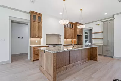 14009 Hidden Brook Ln, Flint, TX 75762 - Photo 9