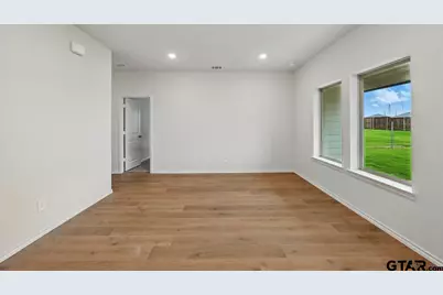 1913 Freeman Street, Tyler, TX 75704 - Photo 17