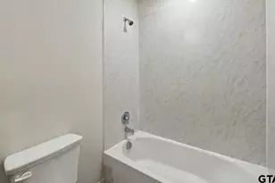 1913 Freeman St, Tyler, TX 75704 - Photo 31