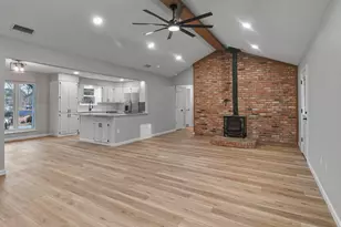 18208 N Lakeview, Troup, TX 75789 - Photo 17