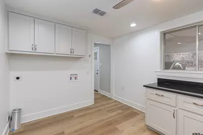 1709 Edgewood, Tyler, TX 75701 - Photo 17