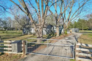 1905 Co Rd 2720, Mineola, TX 75773 - Photo 9