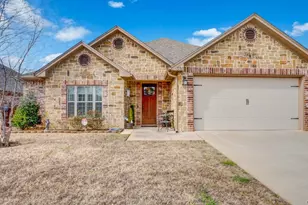 336 Kingdom Blvd, Lindale, TX 75771 - Photo 3