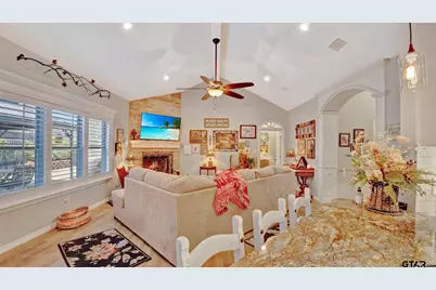 336 Kingdom Blvd, Lindale, TX 75771 - Photo 7