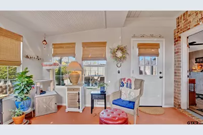 336 Kingdom Blvd, Lindale, TX 75771 - Photo 13