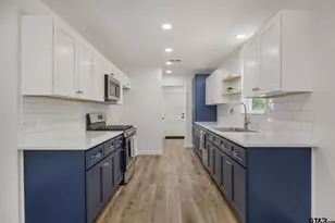 2000 W Oakwood St, Tyler, TX 75702 - Photo 9