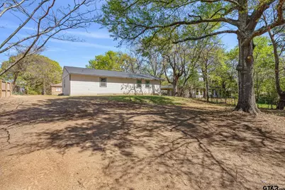 2000 W Oakwood St, Tyler, TX 75702 - Photo 31