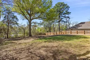 2000 W Oakwood St, Tyler, TX 75702 - Photo 33