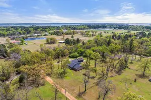 1887 Shiloh Estates Rd, Chandler, TX 75758 - Photo 45