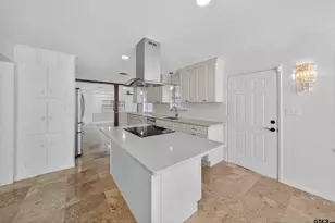 109 Maxine St, Mineola, TX 75773 - Photo 9