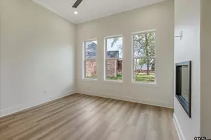 7146 Holly Square Ct, Tyler, TX 75703 - Photo 9