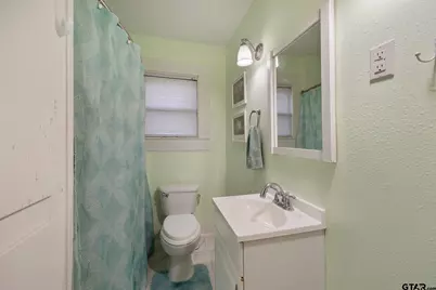 803 W Noble, Troup, TX 75789 - Photo 15