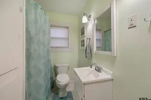 803 W Noble, Troup, TX 75789 - Photo 15