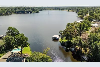 2002 W Lake Dr, Gladewater, TX 75647 - Photo 43