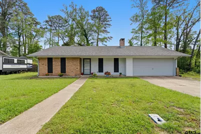 801 Sunset Dr., Overton, TX 75684 - Photo 1