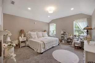 16030 Crossing Cir, Lindale, TX 75771 - Photo 13