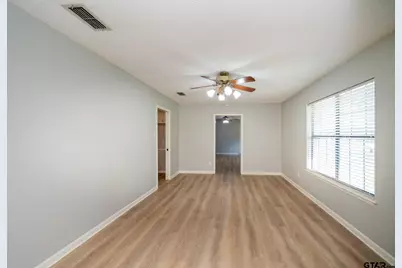 115 Tiffany St, Longview, TX 75605 - Photo 11