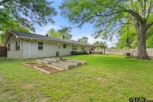 709 N Georgia St, Lindale, TX 75771 - Photo 35