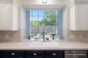613 Tryon Ct, Tyler, TX 75703 - Photo 11