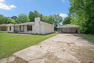 907 Henderson St, Jacksonville, TX 75766 - Photo 3