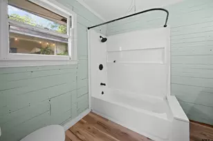 907 Henderson St, Jacksonville, TX 75766 - Photo 17