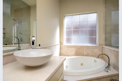 1418 Hollytree Place, Tyler, TX 75703 - Photo 27