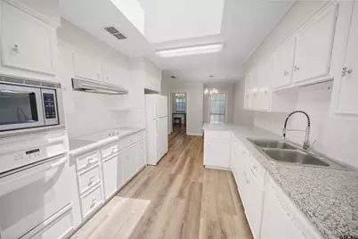 509 Buckingham Pl, Tyler, TX 75701 - Photo 13