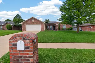11274 Meadows Dr, Flint, TX 75762 - Photo 1
