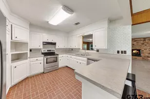 300 Merrell Dr, Sulphur Springs, TX 75482 - Photo 21