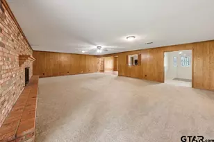 300 Merrell Dr, Sulphur Springs, TX 75482 - Photo 17