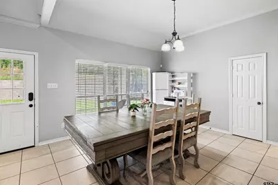 618 Huntwick Ln, Tyler, TX 75703 - Photo 11