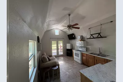 140 Young Cir, Bullard, TX 75757 - Photo 3
