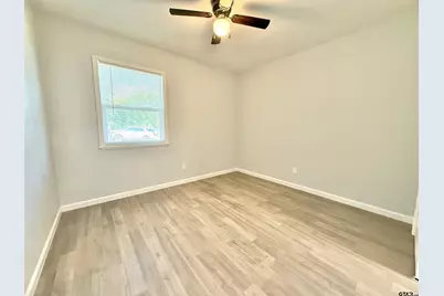 169 Melton St, Gallatin, TX 75764 - Photo 17