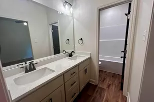 203 E Fleming, Longview, TX 75604 - Photo 11