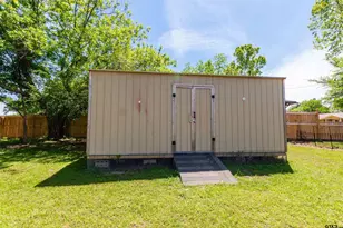 544 Cherry St, Chandler, TX 75758 - Photo 17
