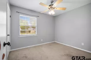 407 York Dr, Lindale, TX 75771 - Photo 21