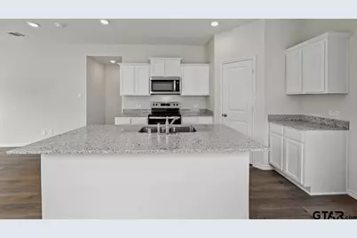 1643 Blaire Drive, Tyler, TX 75704 - Photo 3