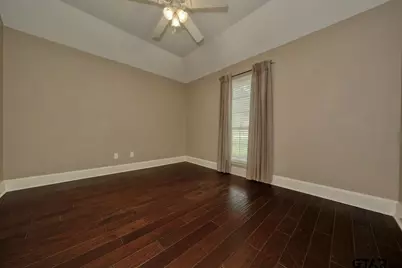 205 Heritage Ct, Lindale, TX 75771 - Photo 33