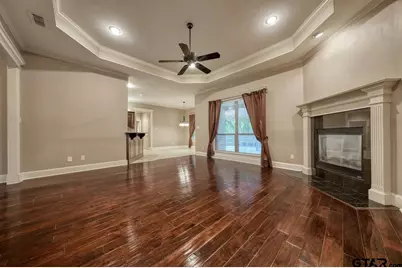 205 Heritage Ct, Lindale, TX 75771 - Photo 15